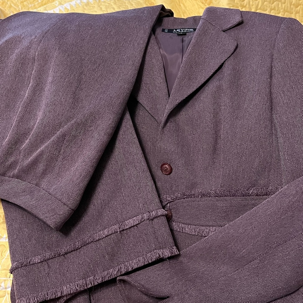 Larry Levine 3 piece suit. Jacket, pants, skirt.